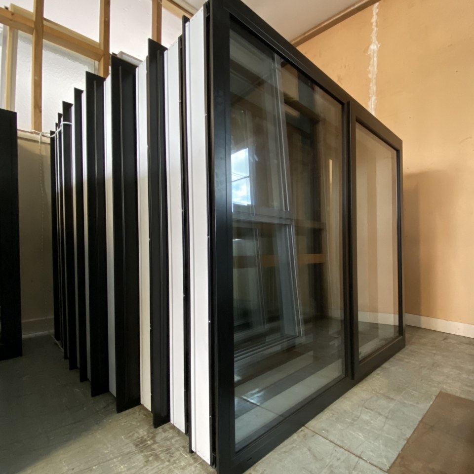 NEW Double Glazed Aluminium Window 1400 x 1200 Matte Black