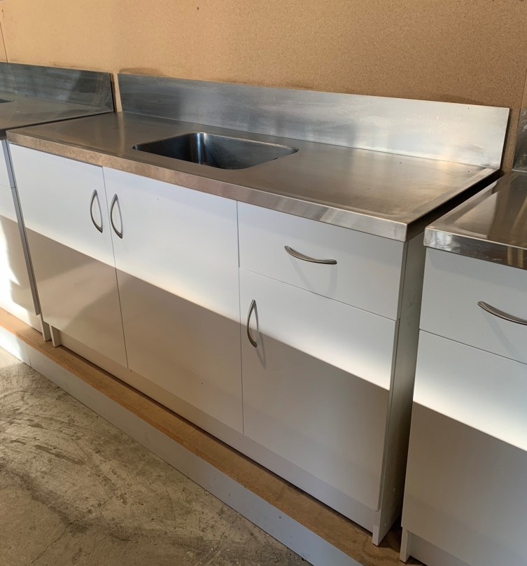 1500w New Kitchenette Unit with Stainless Steel Benchtop