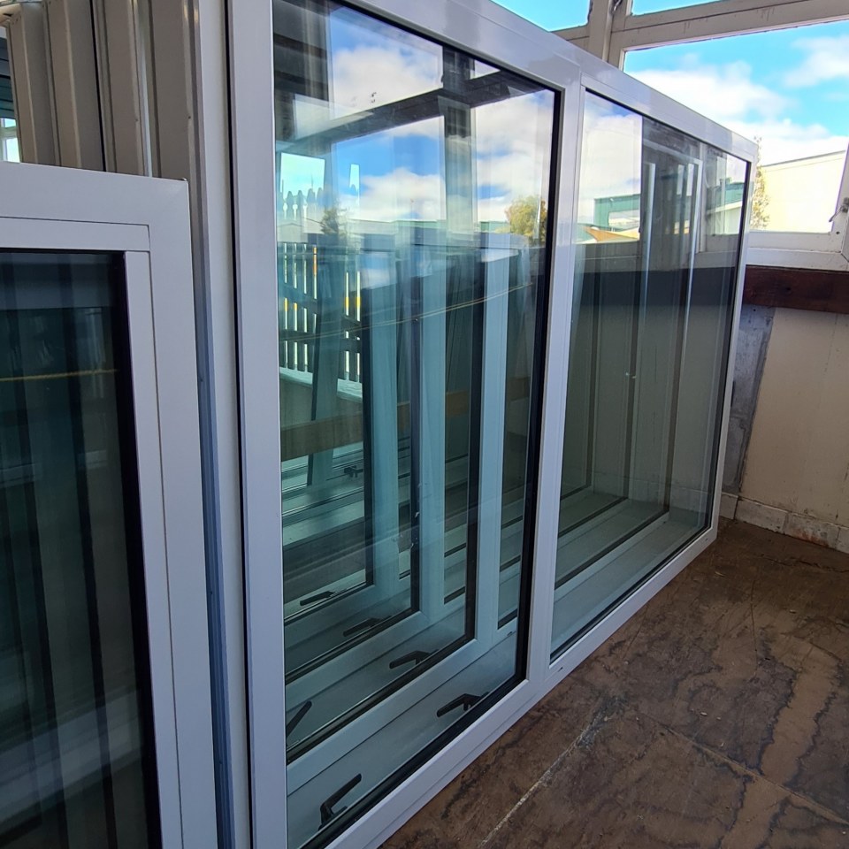 NEW Double Glazed Aluminium Window 1800 x 1200 Arctic White