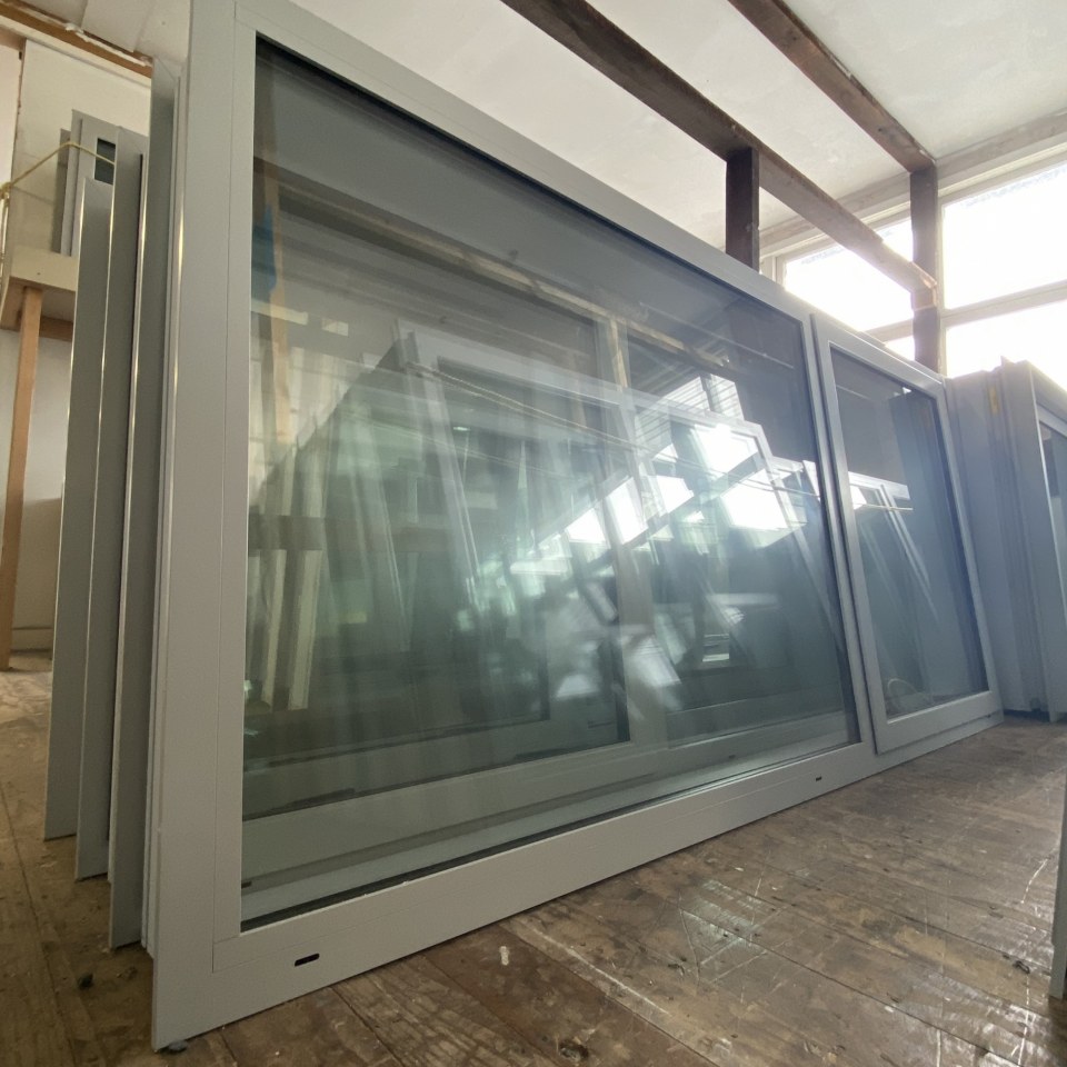 NEW Double Glazed Aluminium Window 1800 x 850 Silver Pearl