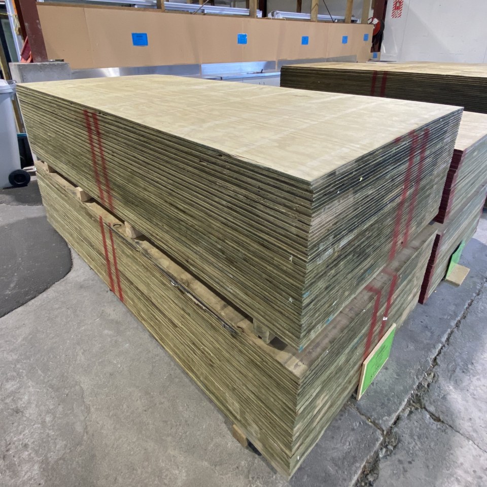 21mm Downgrade H3 Treated Plywood 2700 x 1200