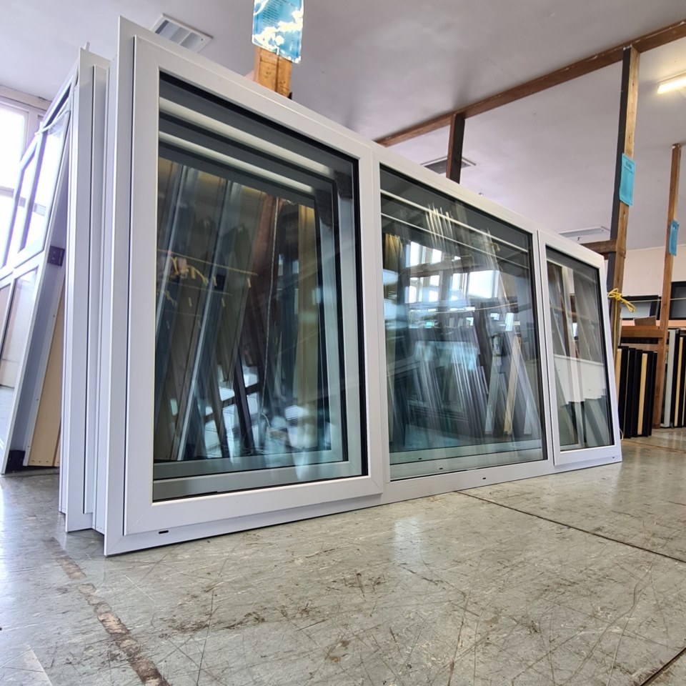 NEW Double Glazed Aluminium Window 2400 x 1000 Arctic White
