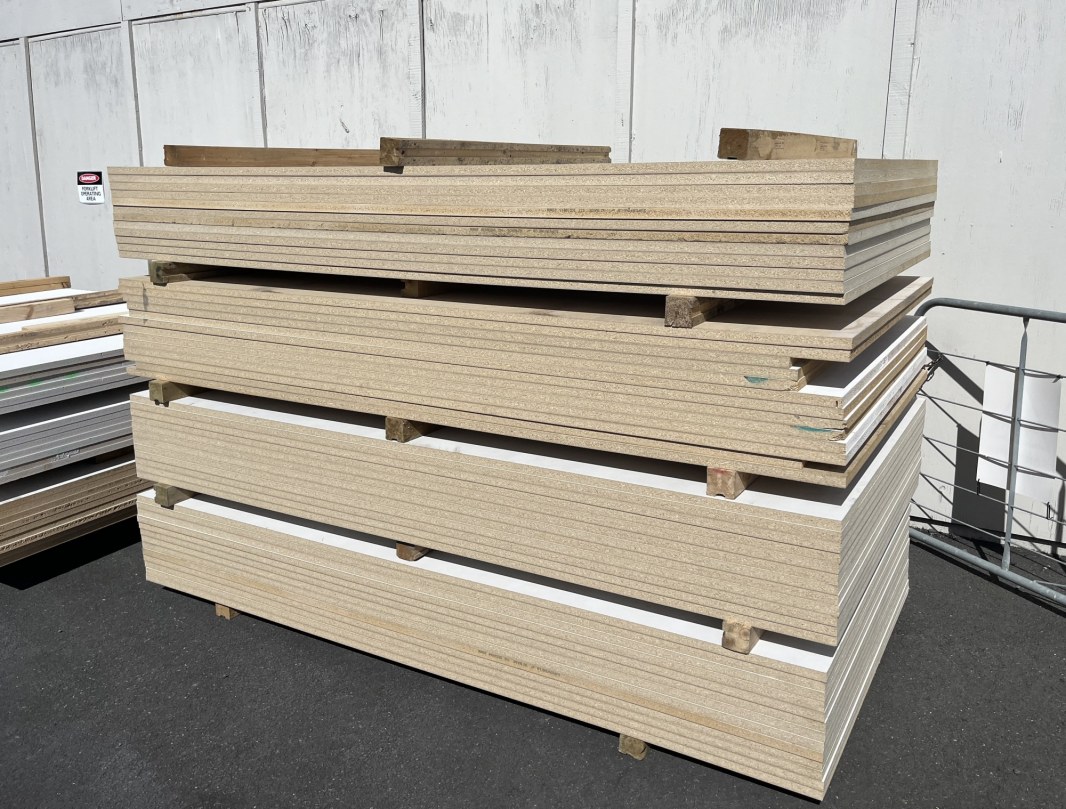 25mm Superfine Particle Board Flooring 2440 x 1750