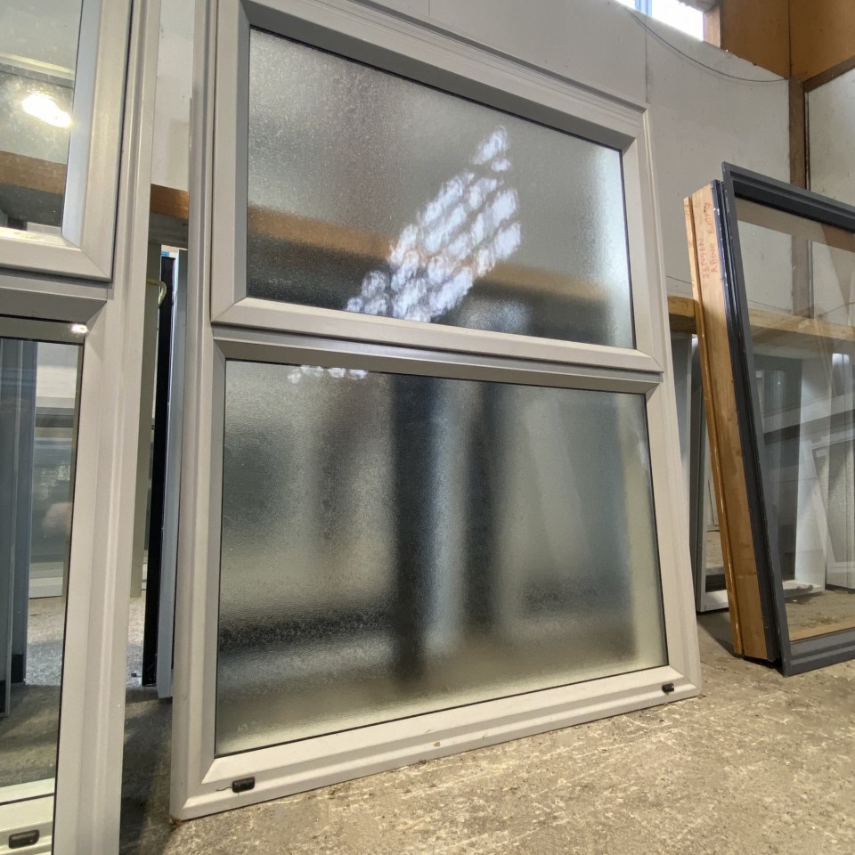 Recycled Aluminium Window 890 x 1190 #3276