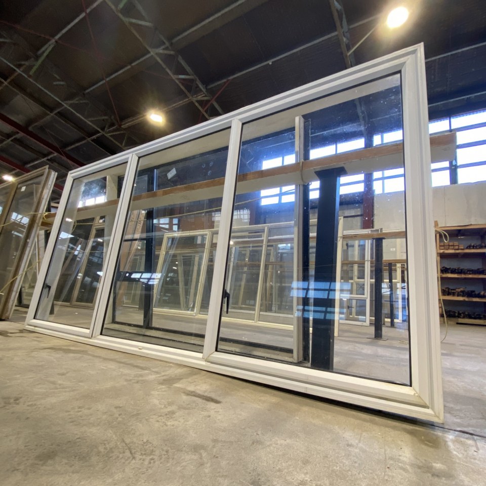 Recycled Aluminium Window 2400 x 1200 #3514
