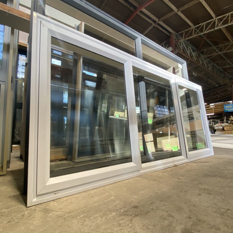 Recycled Aluminium Window 1800 x 800 #3548