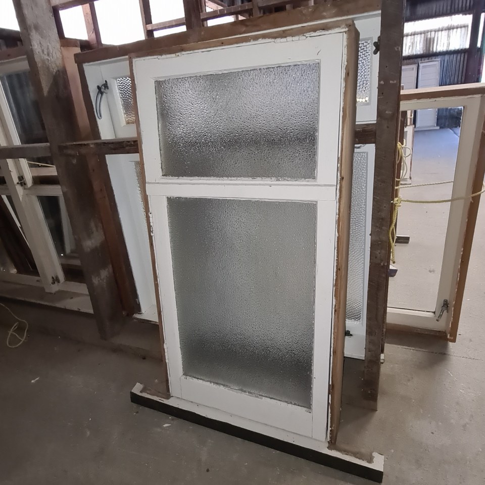 Recycled Wooden Window 650 x 1280