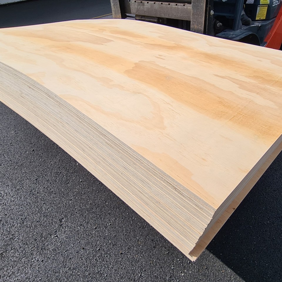 9mm Okoume Poplar Core Untreated Plywood 2400 X 1200 Products Demolition Traders