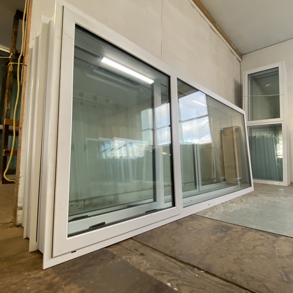NEW Double Glazed Aluminium Window 2400 x 1000 Arctic White