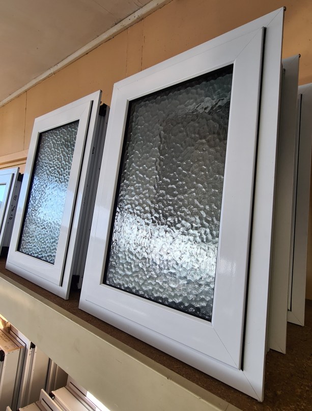NEW Double Glazed Aluminium Opaque Window 400 x 600 AW