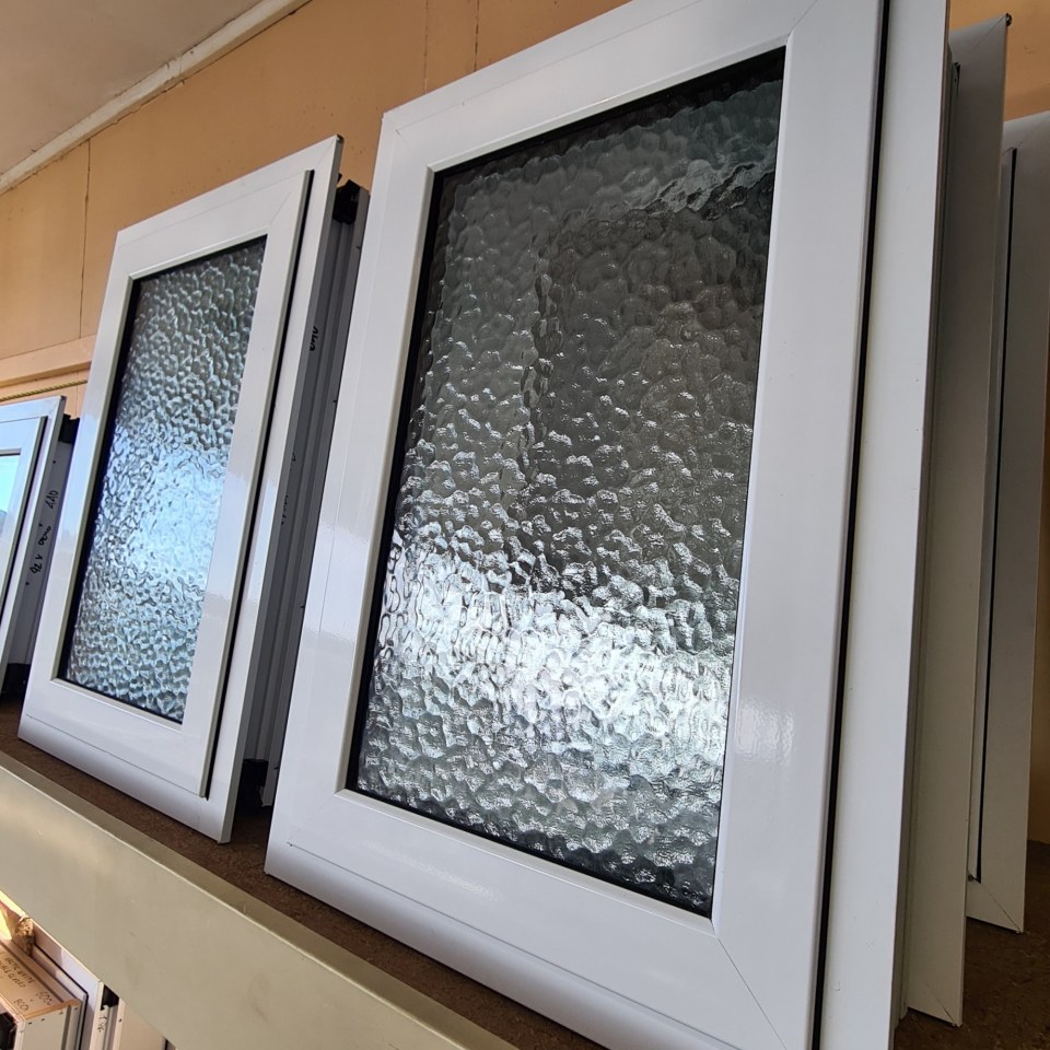 NEW Double Glazed Aluminium Opaque Window 400 x 600 AW