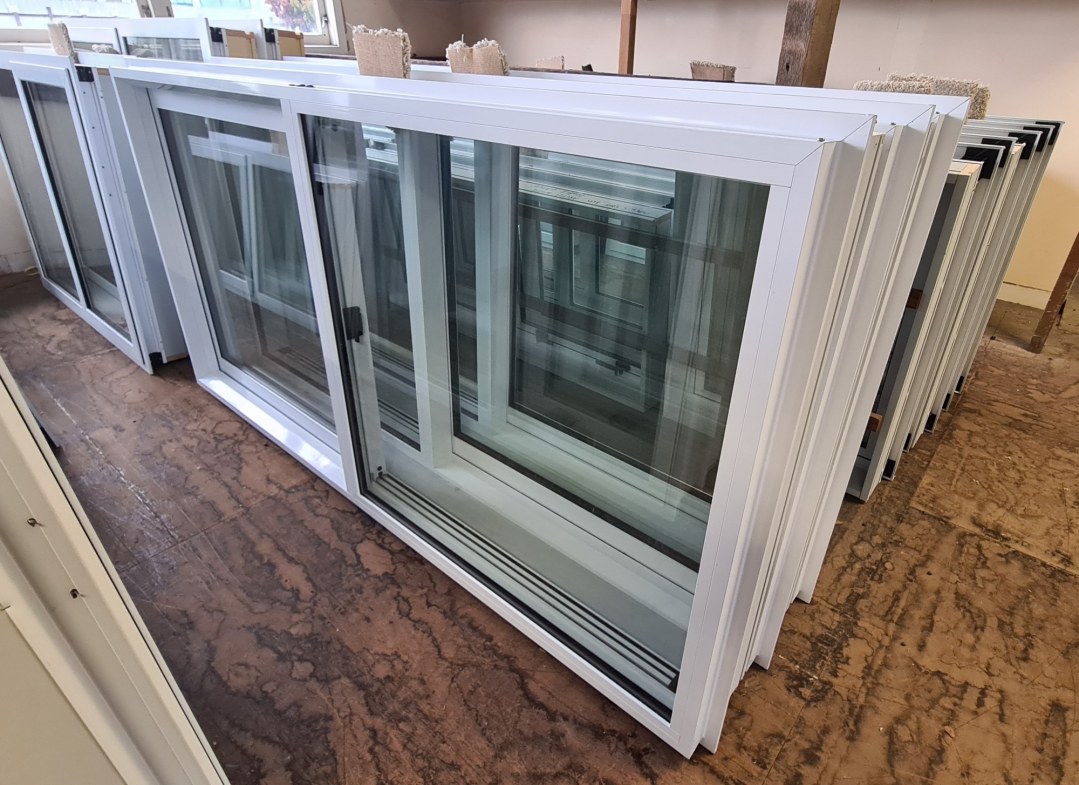 NEW Double Glazed Aluminium Sliding Window 1800 x 900 Arctic White