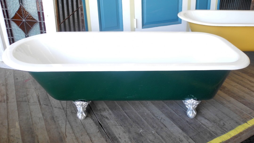 Recycled Pre-Primed Claw Foot Bath 1650 x 550