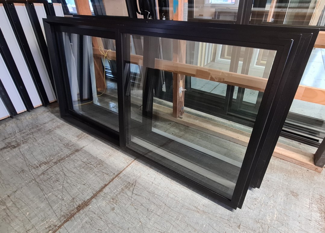 NEW Double Glazed Aluminium Sliding Window 1800 x 900 MB