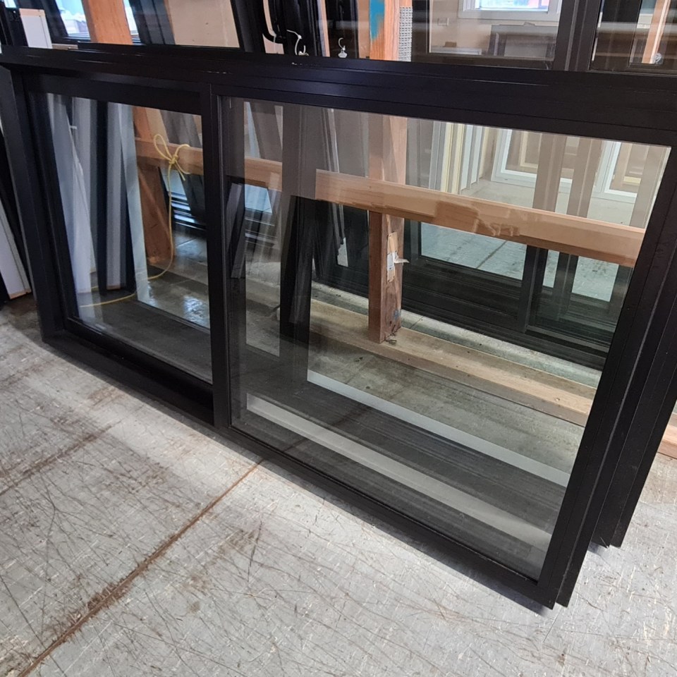 NEW Double Glazed Aluminium Sliding Window 1800 x 900 Matte Black