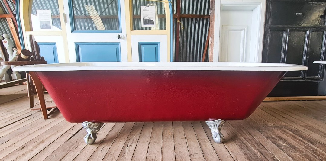 Red Claw Foot Bath 1850mm x 750mm