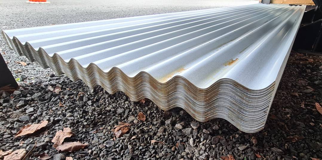 NEW 5.4m Corrugated Zinc Roofing